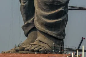 Top 10 Tallest Statues in The World